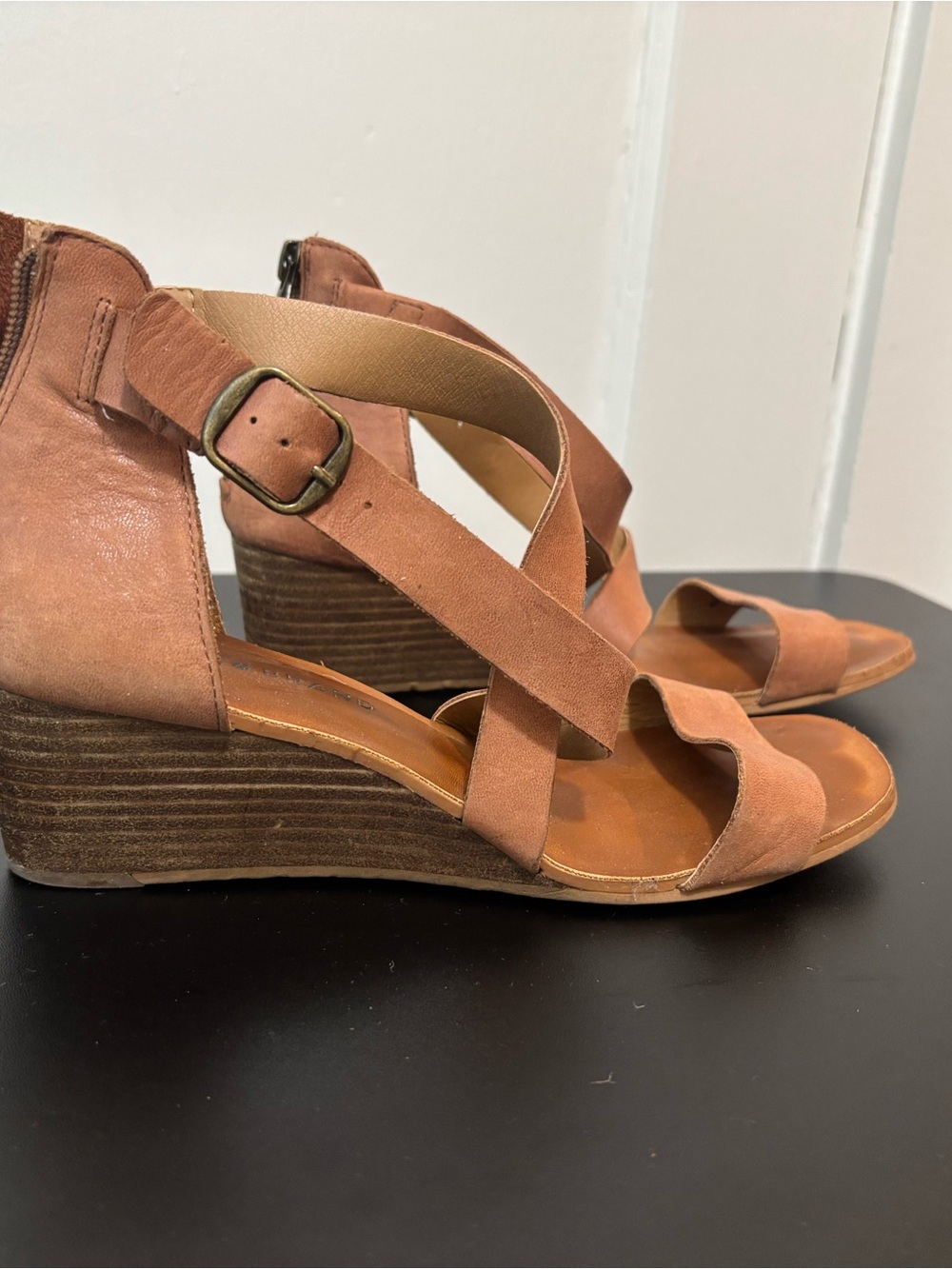 Lucky Brand Cognac Suede Strappy Wedge Sandals Leather